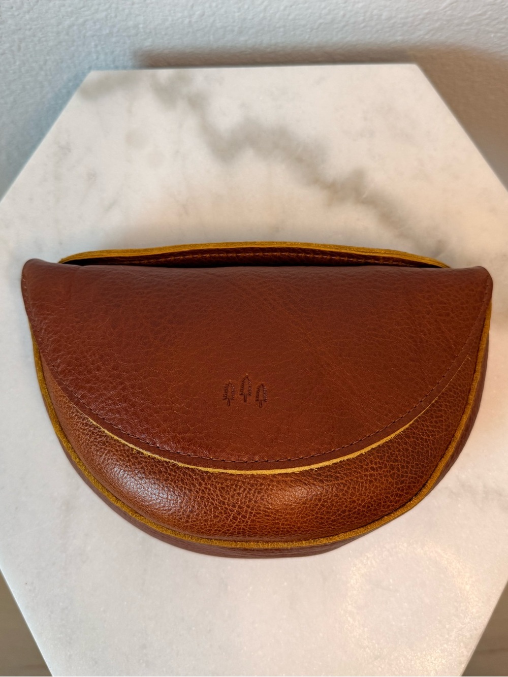 NWOT Portland Leather Goods Small Koala Crossbody Sienna Pebbled Leather